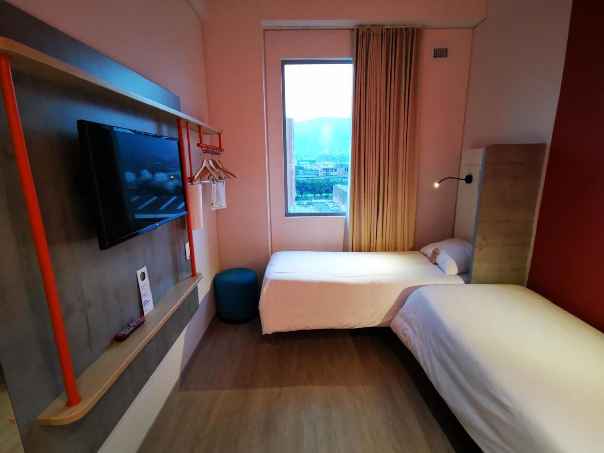 Ibis Budget Itagüí Zewnętrze zdjęcie